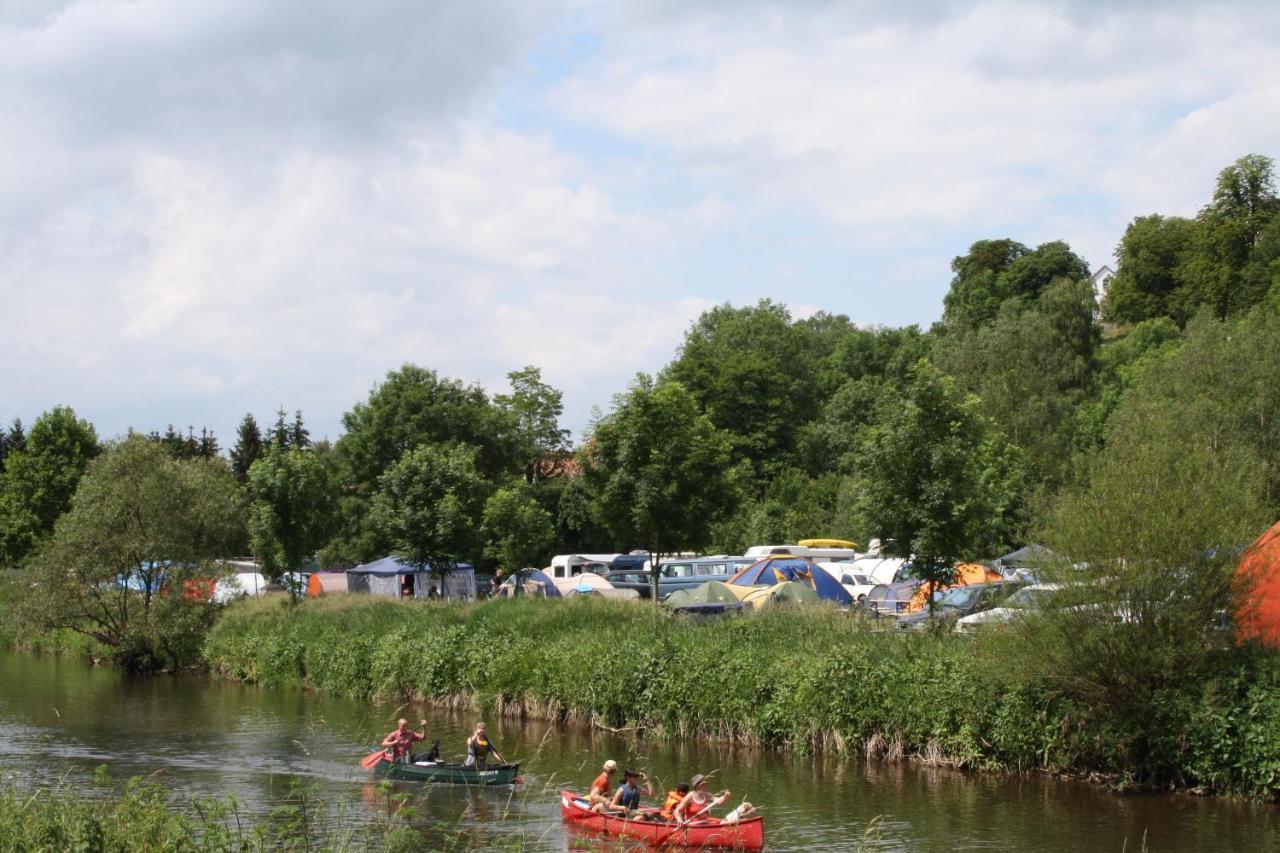 Ferienwohnungen Am Campingplatz Trendelburg Exteriér fotografie